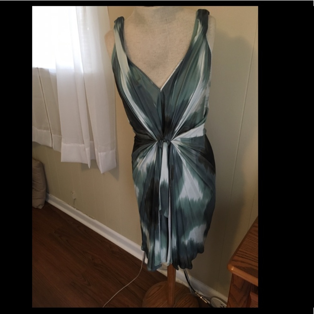 Dianne VonFurstenburg cocktail dress. Size 2